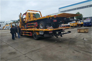 治多同城汽车补胎